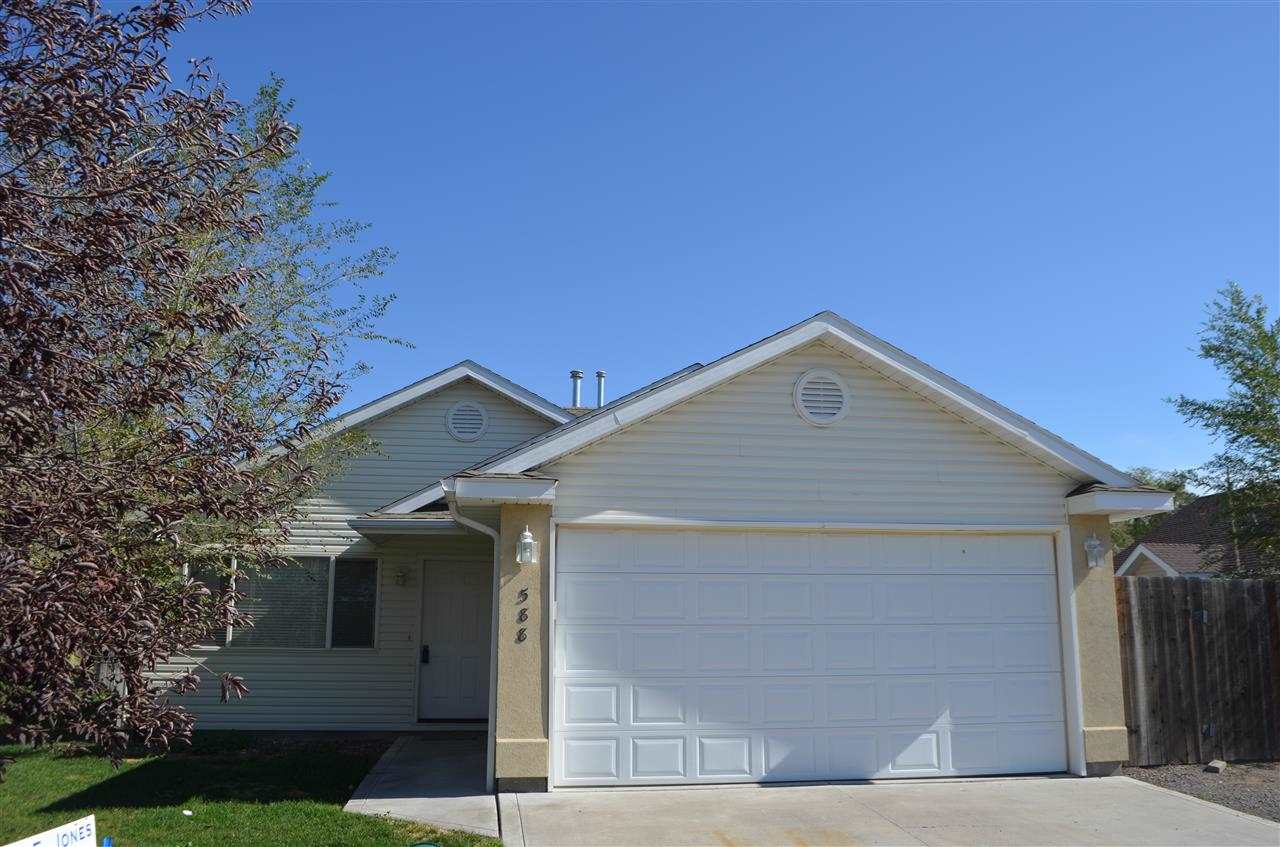 588 N Rose St, Twin Falls, ID 83301 photo 1