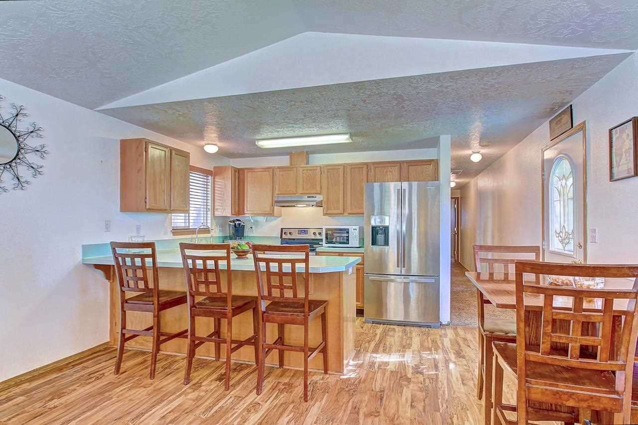 2018 N 33rd St, Boise, ID 83703 photo 1