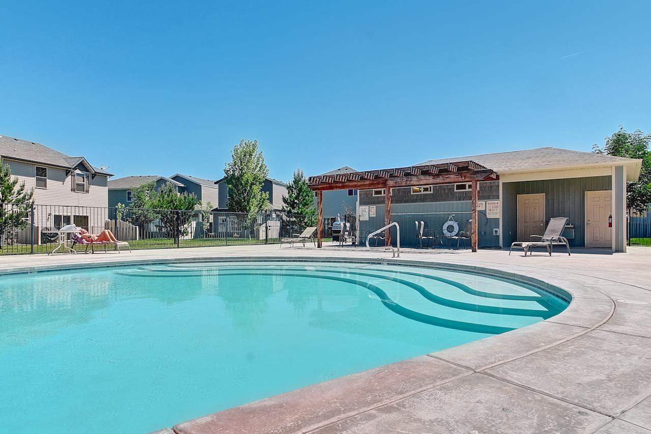 8735 W Pine Valley Ln, Boise, ID 83709 photo 1