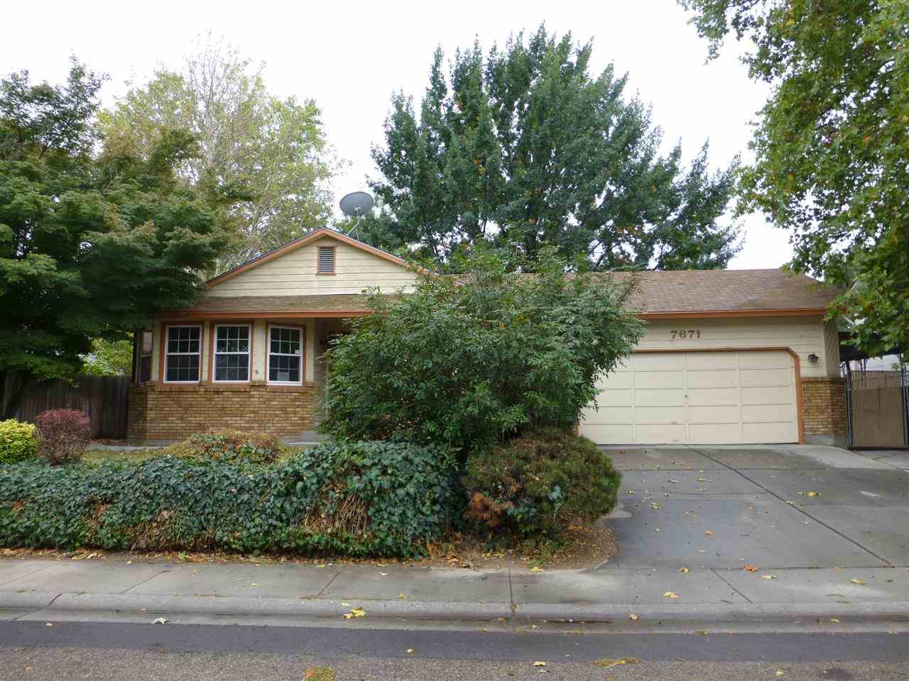 7671 W Iron Ct, Boise, ID 83704 photo 1