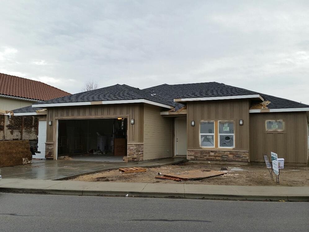 265 E Calderwood Dr, Meridian, ID 83642 photo 1