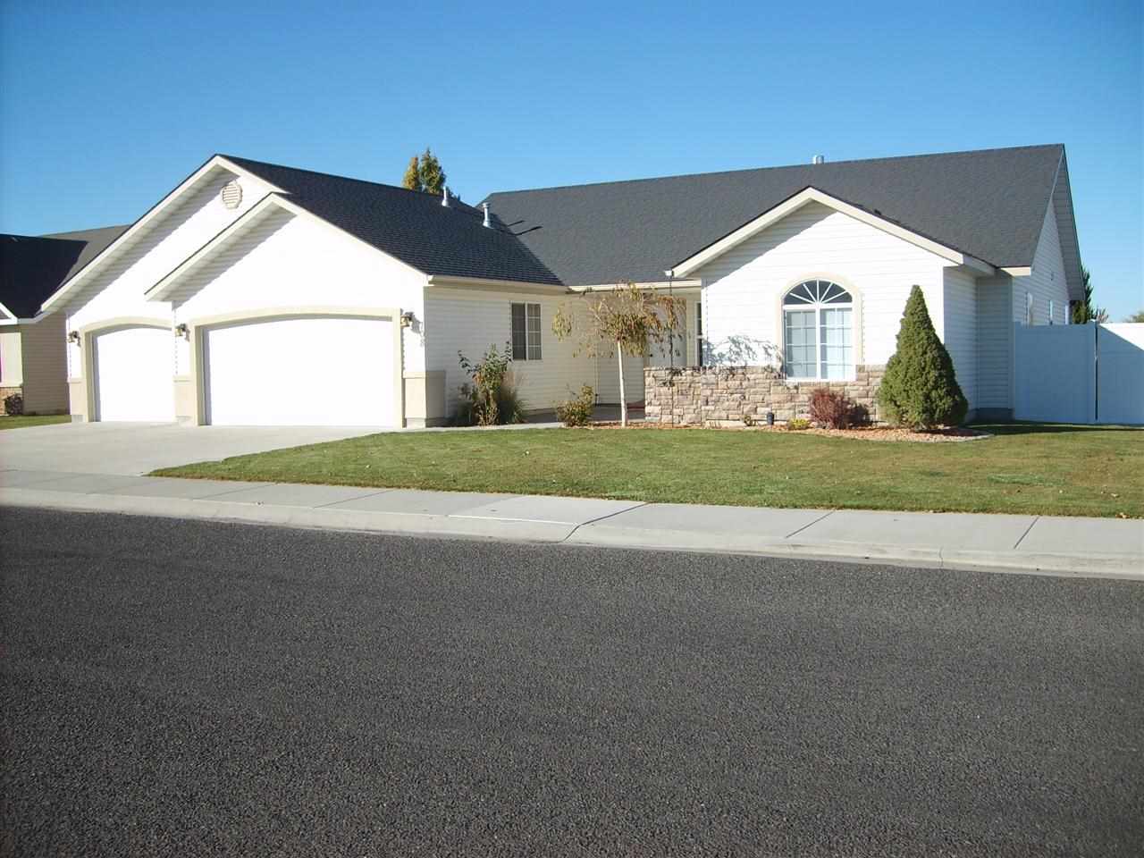 708 N Pointe Dr, Twin Falls, ID 83301 photo 1