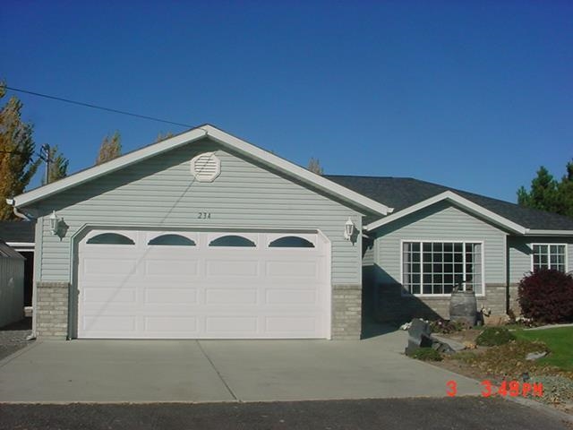 234 S View Ln, Jerome, ID 83338 photo 1