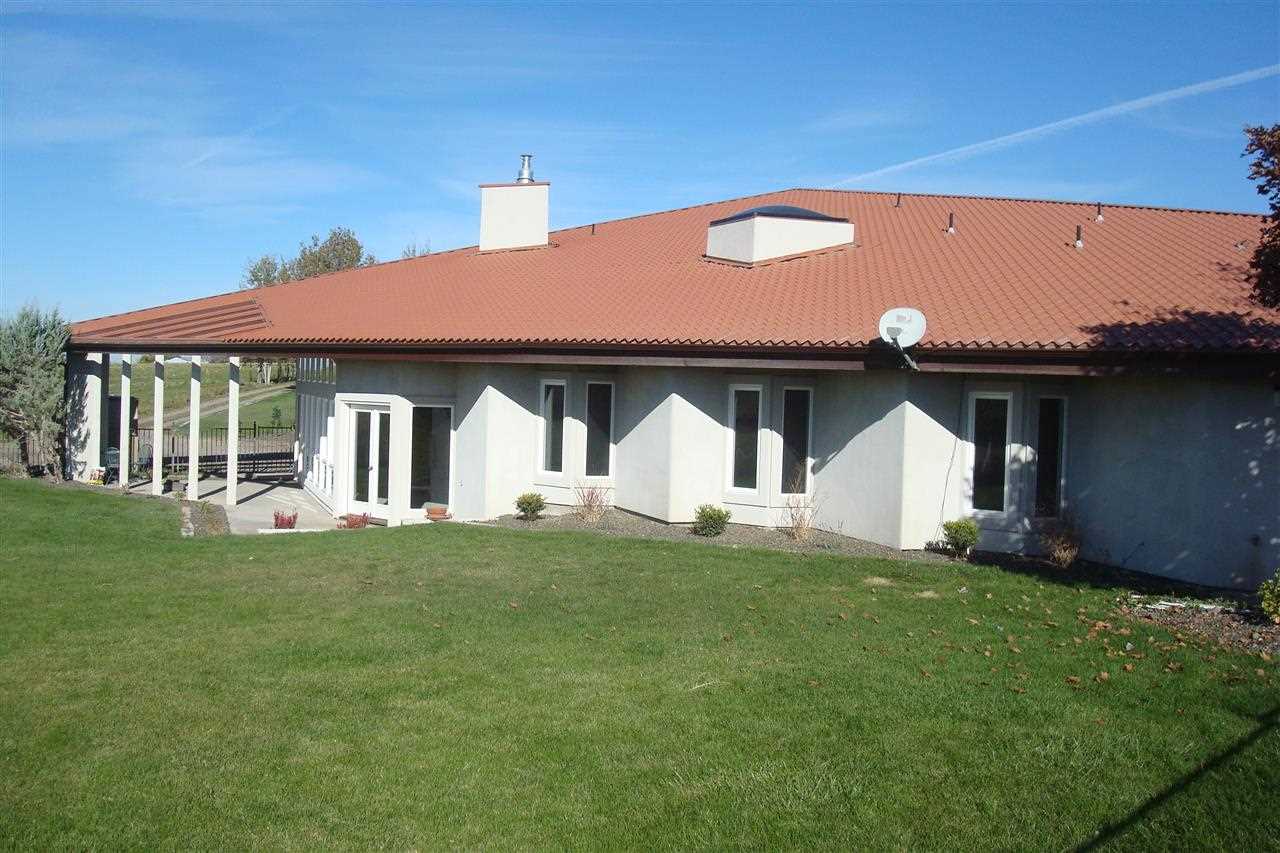 2020 E 4300 N, Filer, ID 83328 photo 1