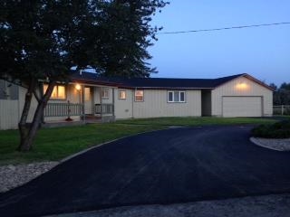 2033 S Artesian Rd, Eagle, ID 83616 photo 1