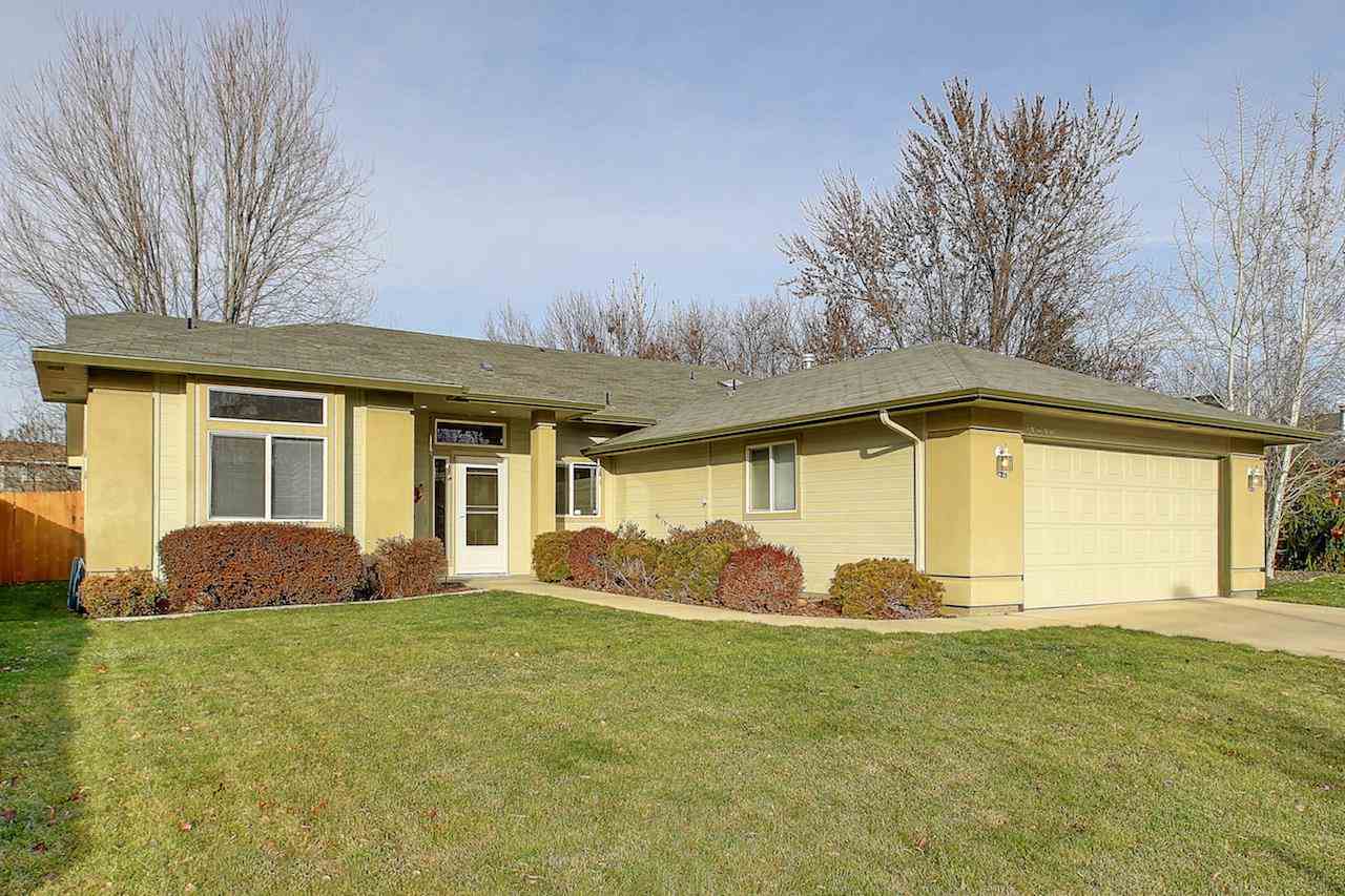 11920 W Driftwood Ct, Boise, ID 83713 photo 1