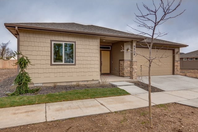 9509 W Woodland Dr, Boise, ID 83704 photo 1