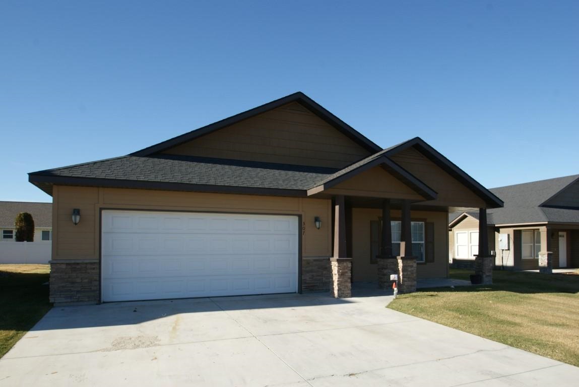 307 Meadowview Ln, Twin Falls, ID 83301 photo 1