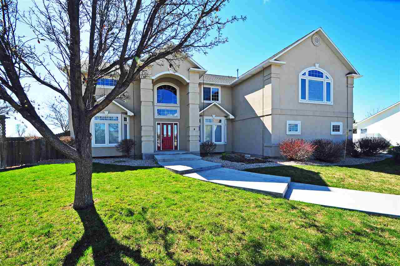 1003 Karndell St, Caldwell, ID 83605 photo 1