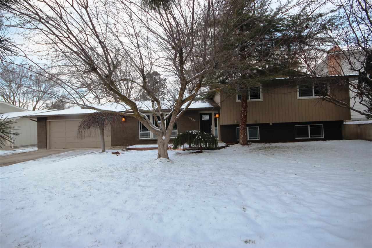 3354 W Scenic Dr, Boise, ID 83703 photo 1