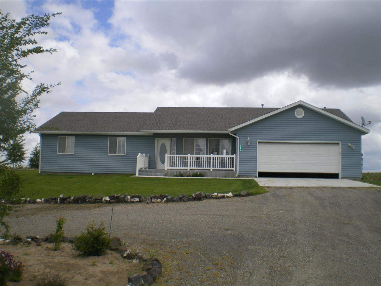 607 A Pioneer Mountain Loop, Jerome, ID 83338 photo 1
