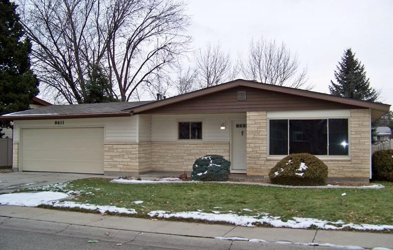 8611 W Brynwood Dr, Boise, ID 83704 photo 1
