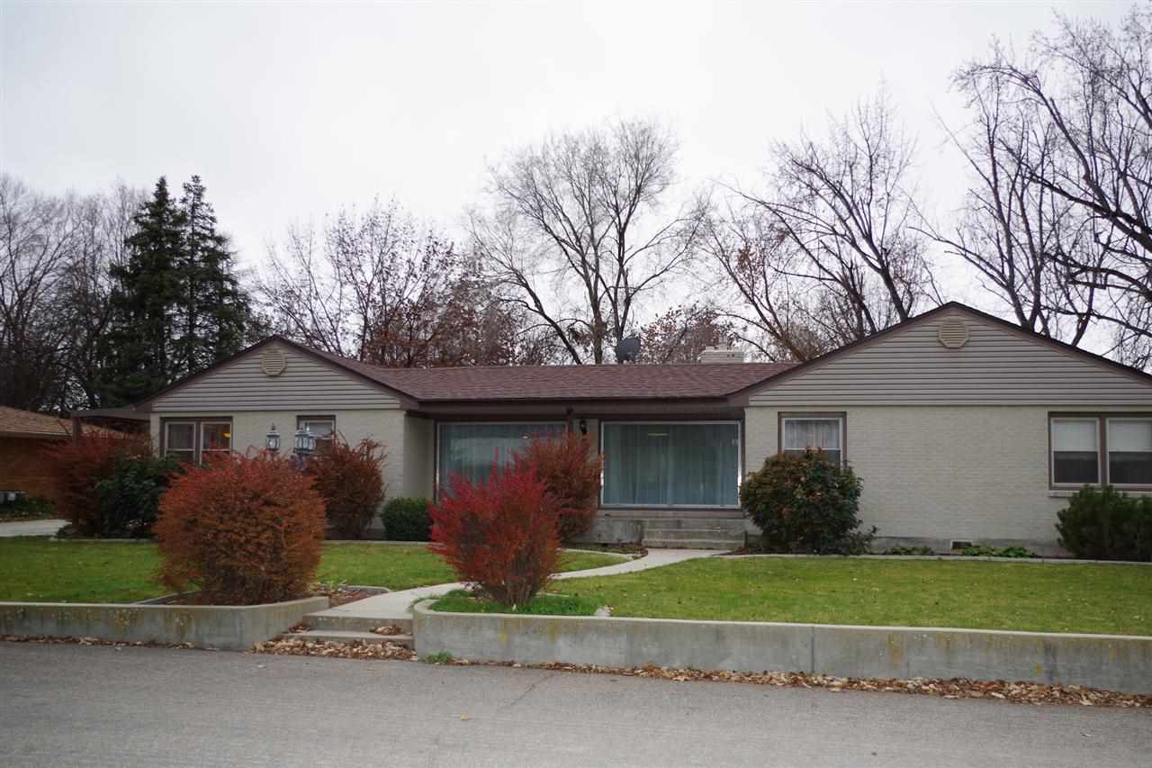 5711 W Randolph Dr, Boise, ID 83705 photo 1