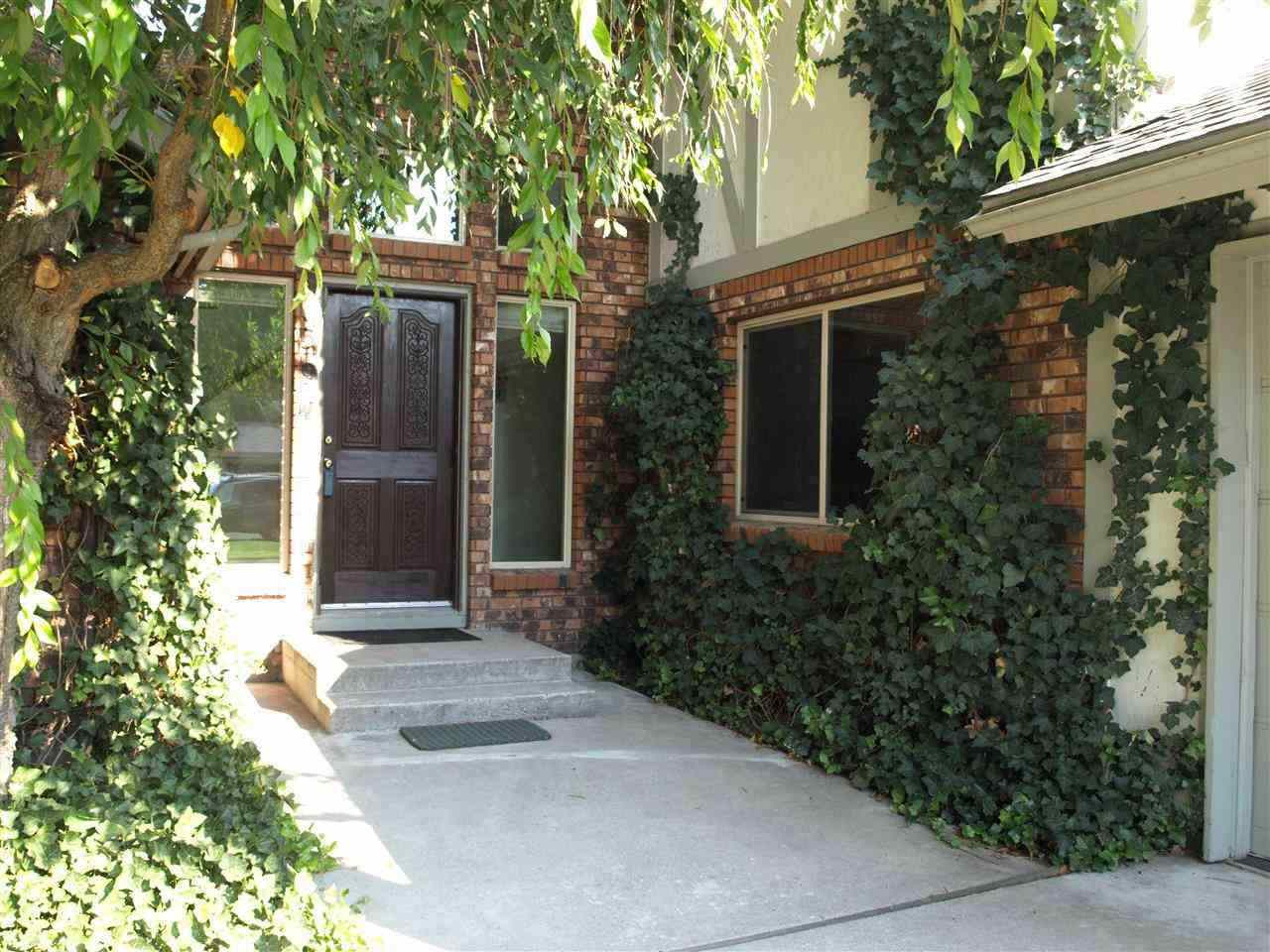 5394 N Fieldcrest Dr, Boise, ID 83704 photo 1