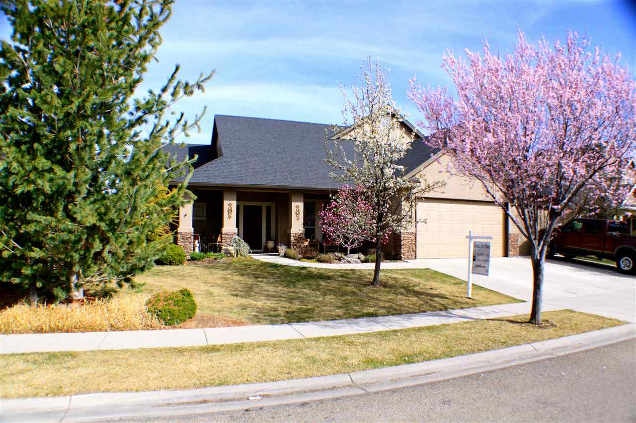 728 E Kaibab Trail Dr, Meridian, ID 83646 photo 1
