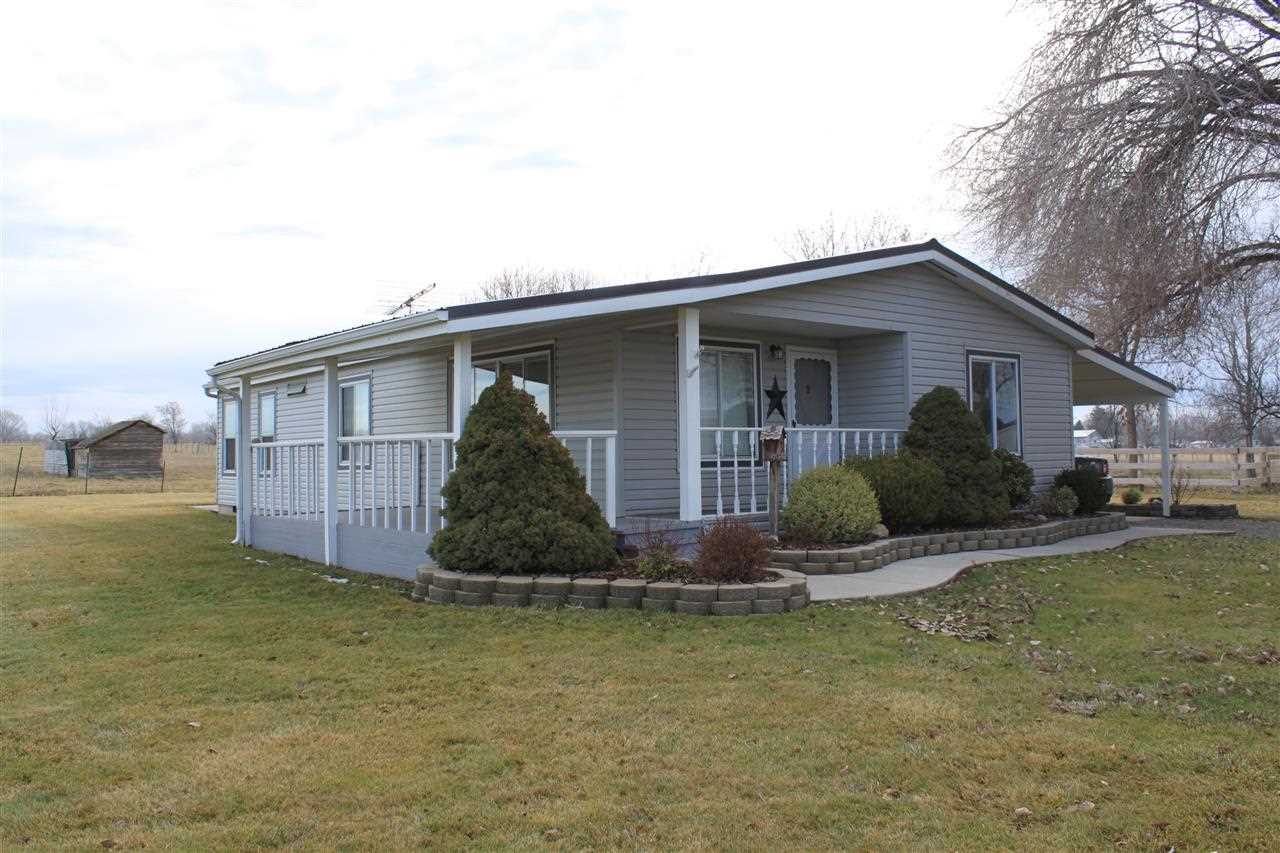 4222 N 1360 E, Buhl, ID 83316 photo 1