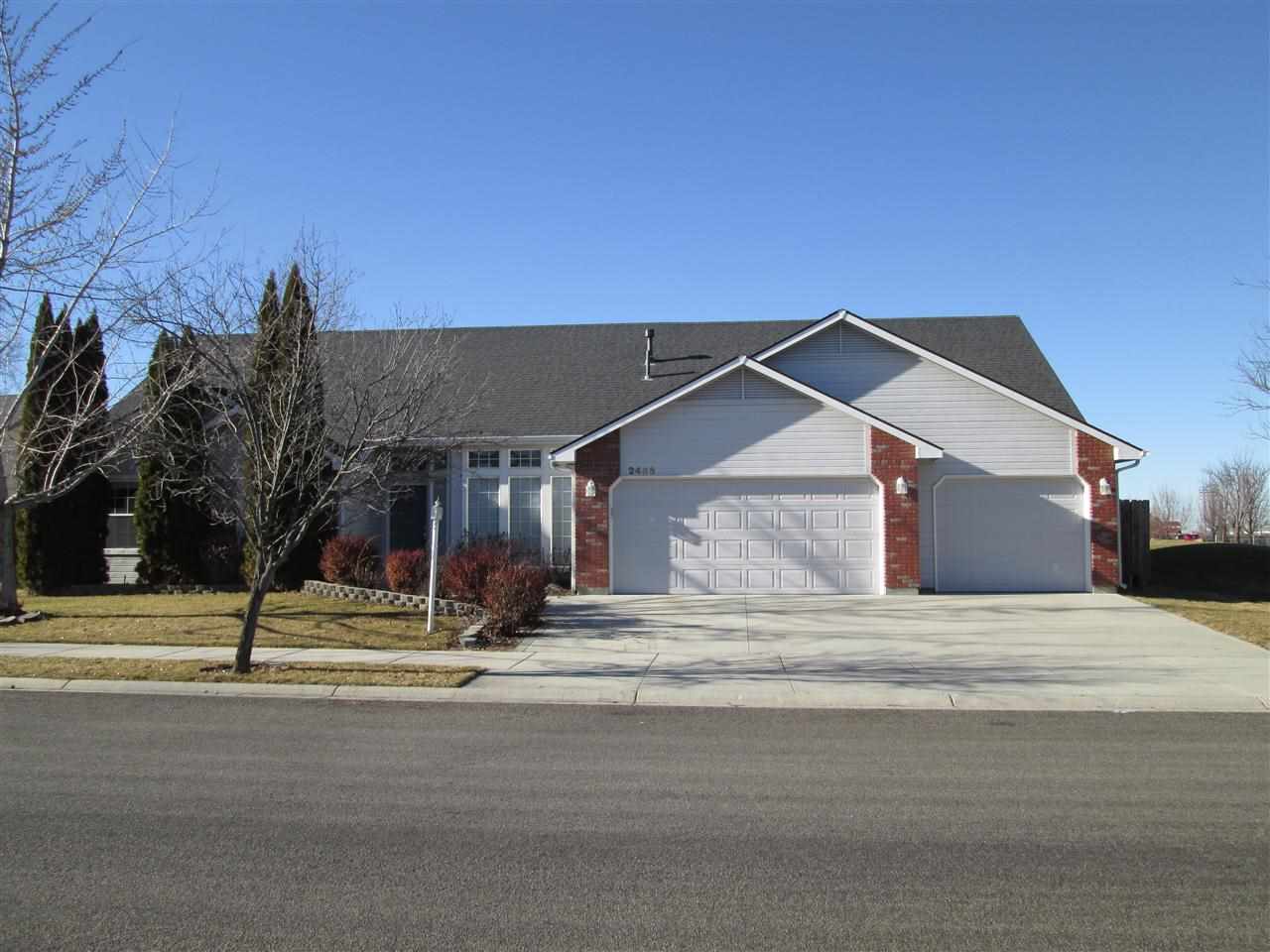2488 E Green Canyon Dr, Meridian, ID 83642 photo 1