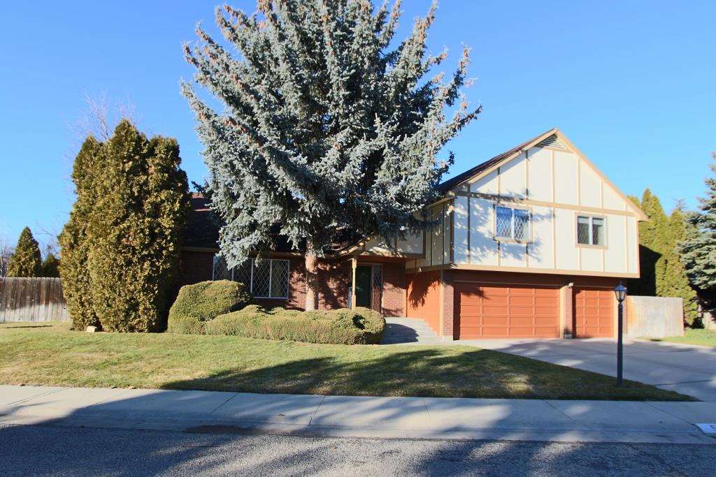 5280 W Redbridge Dr, Boise, ID 83703 photo 1