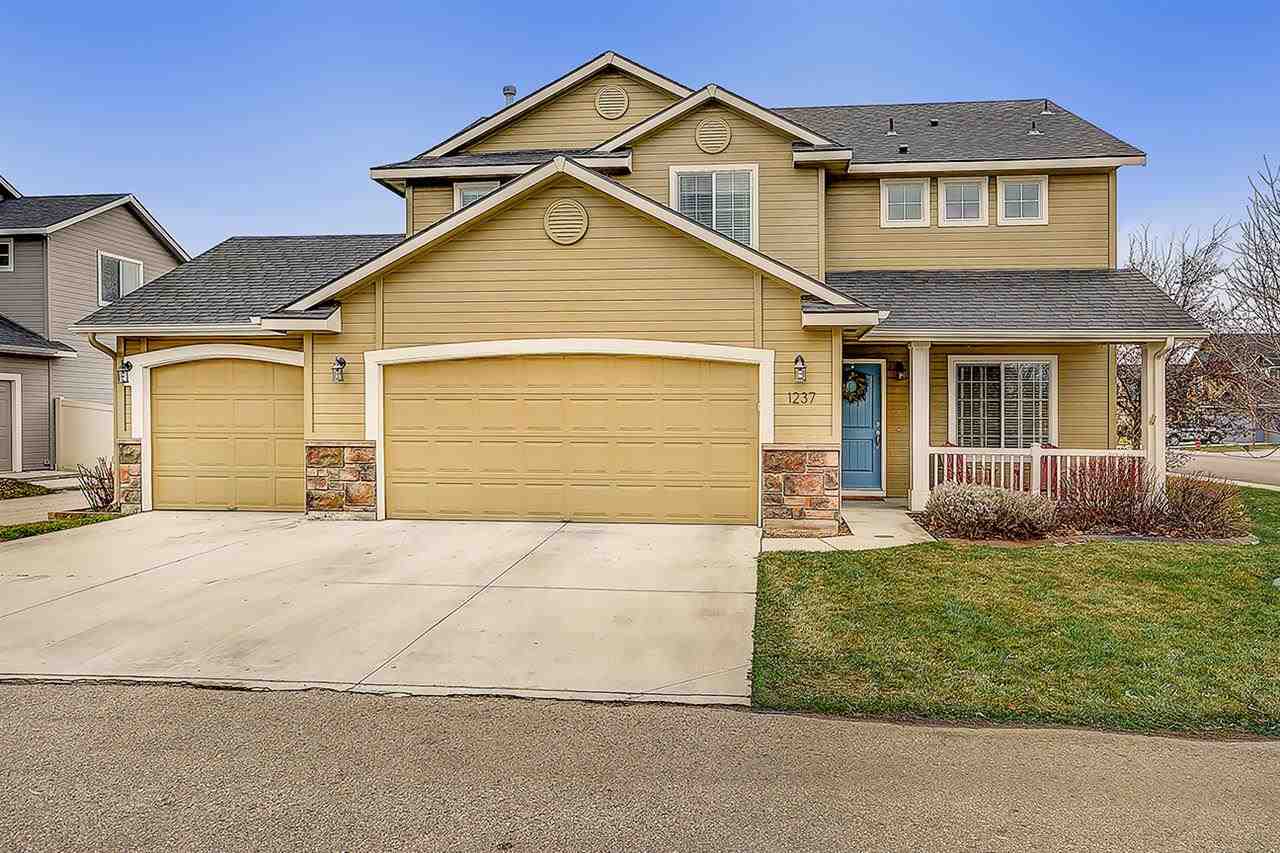 1237 E Mona Lisa, Meridian, ID 83642 photo 1
