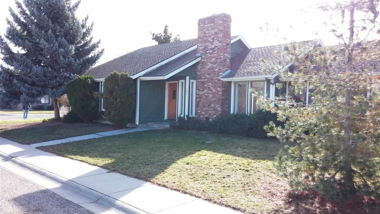 449 E Old Saybrook Dr, Boise, ID 83706 photo 1