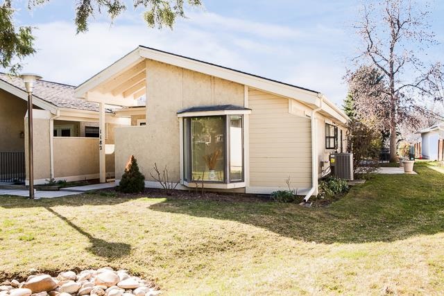 1182 N Palace Ln, Boise, ID 83704 photo 1