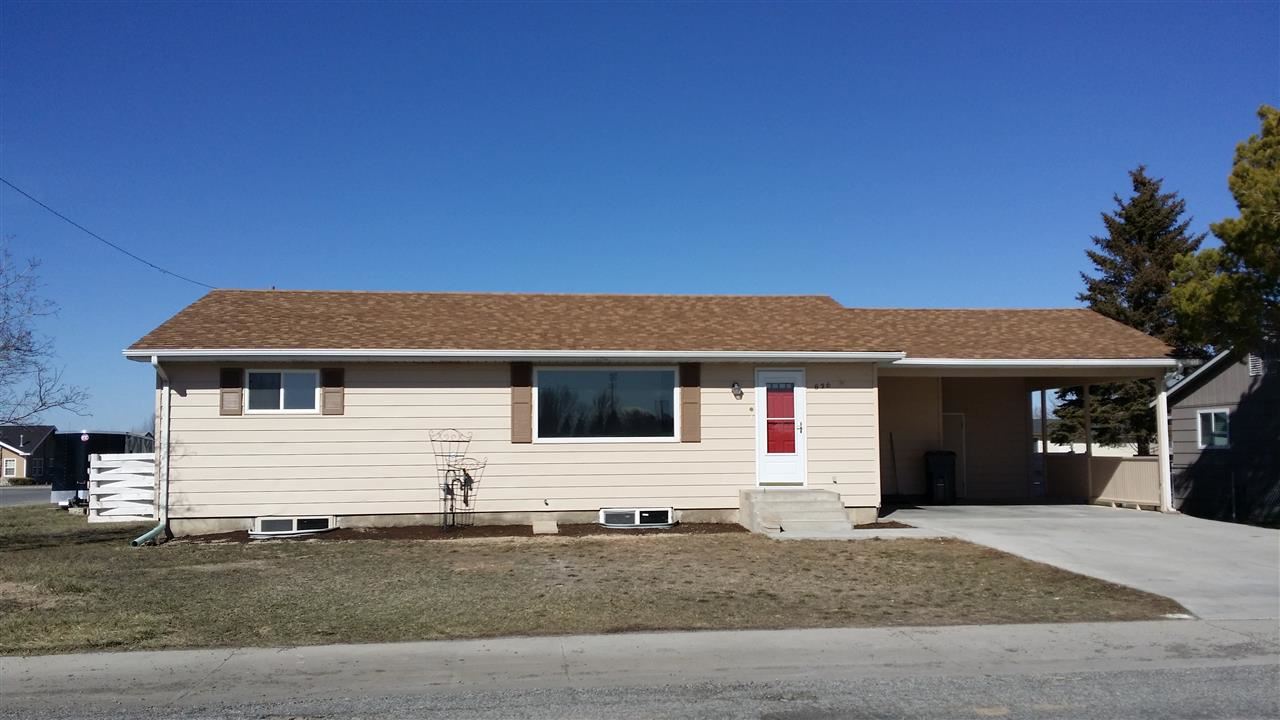 836 6th St W, Filer, ID 83328 photo 1