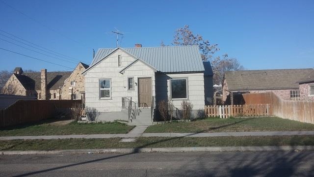 207 S 4th St, Nyssa, OR 97913 photo 1
