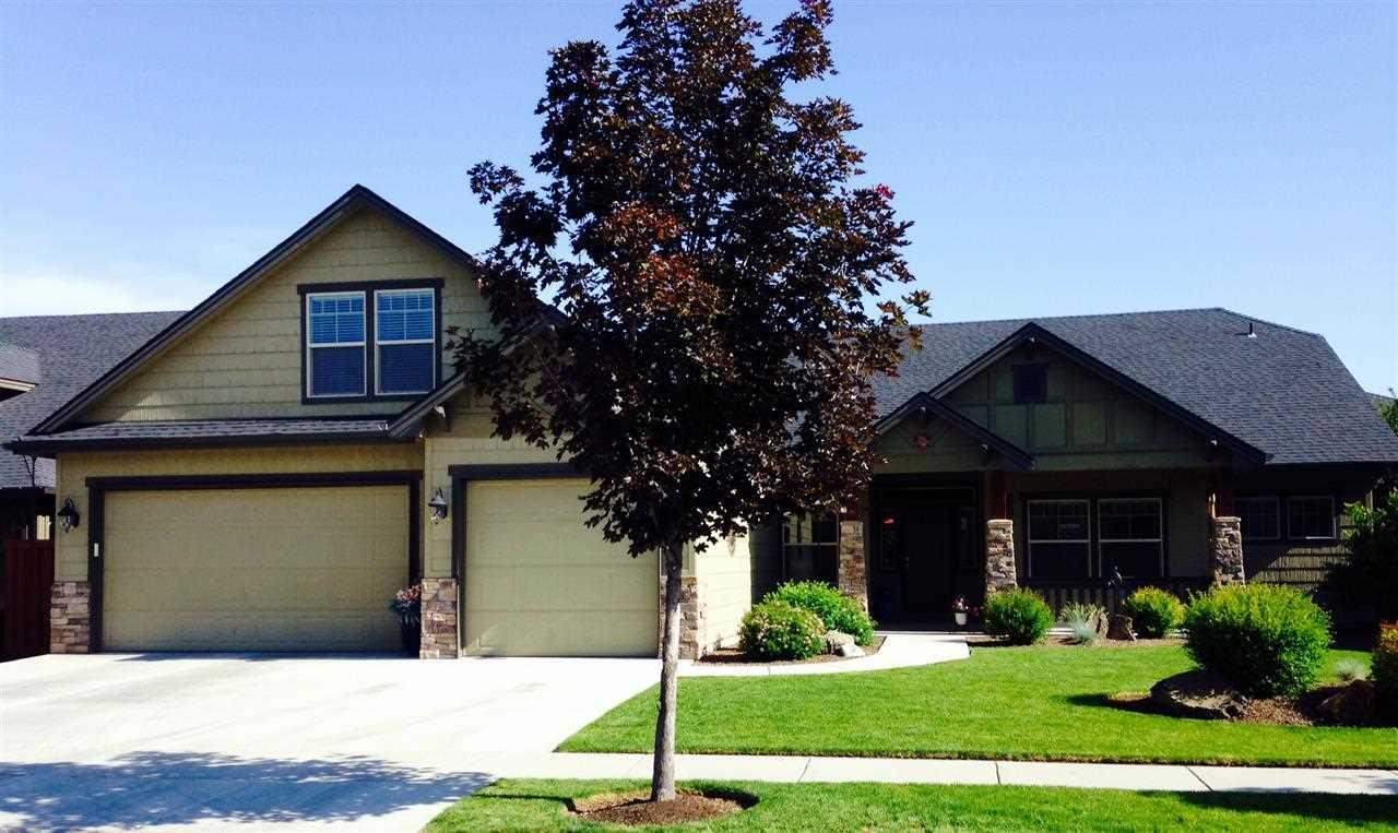 680 E Silver Torch St, Meridian, ID 83646 photo 1