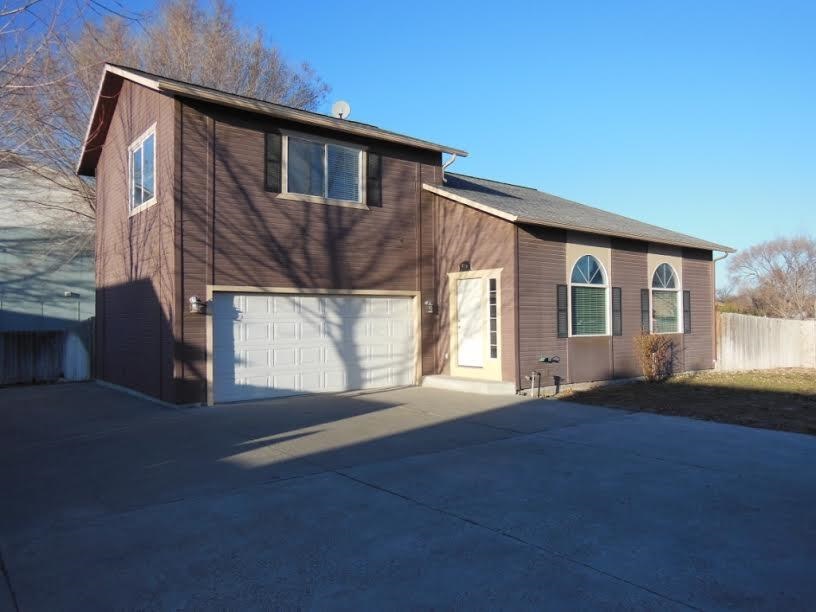 940 Sparks St N, Twin Falls, ID 83301 photo 1