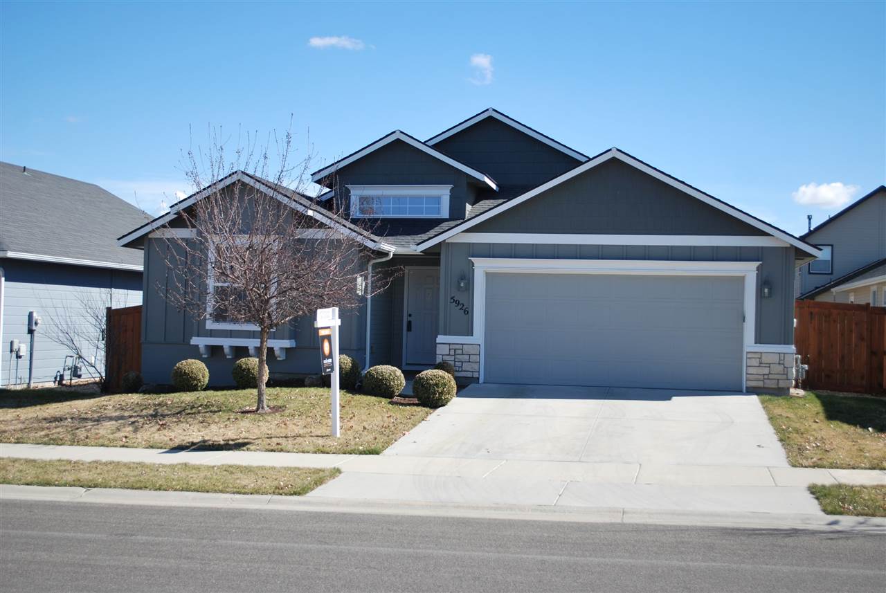 5926 S Olmstead Ave, Boise, ID 83709 photo 1