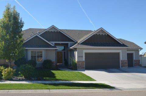 2066 S Sandcrest Loop, Nampa, ID 83686 photo 1