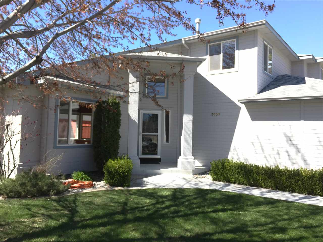 3030 E Fern Brook Dr, Eagle, ID 83616 photo 1