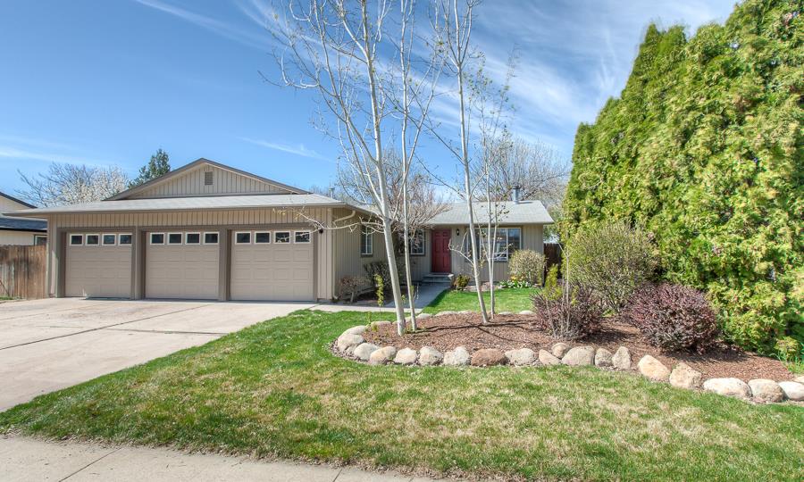 2693 N Reno Way, Boise, ID 83704 photo 1