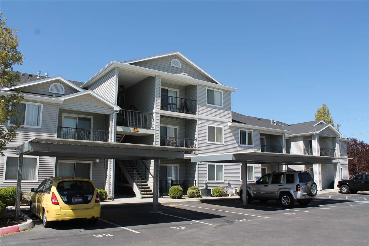 3323 N Lakeharbor Ln #106, Boise, ID 83703 photo 1