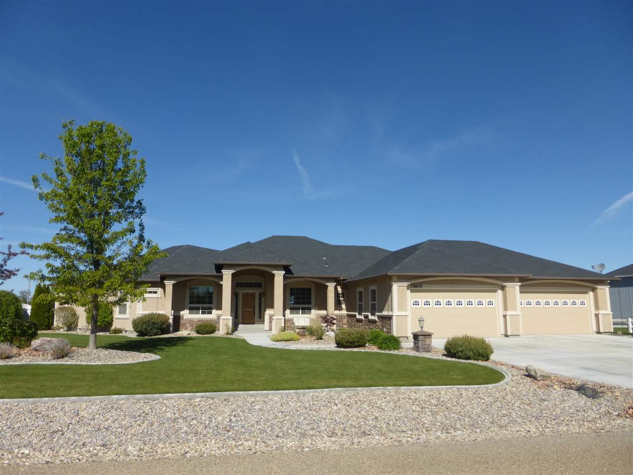 15605 Eclipse Dr, Caldwell, ID 83607 photo 1