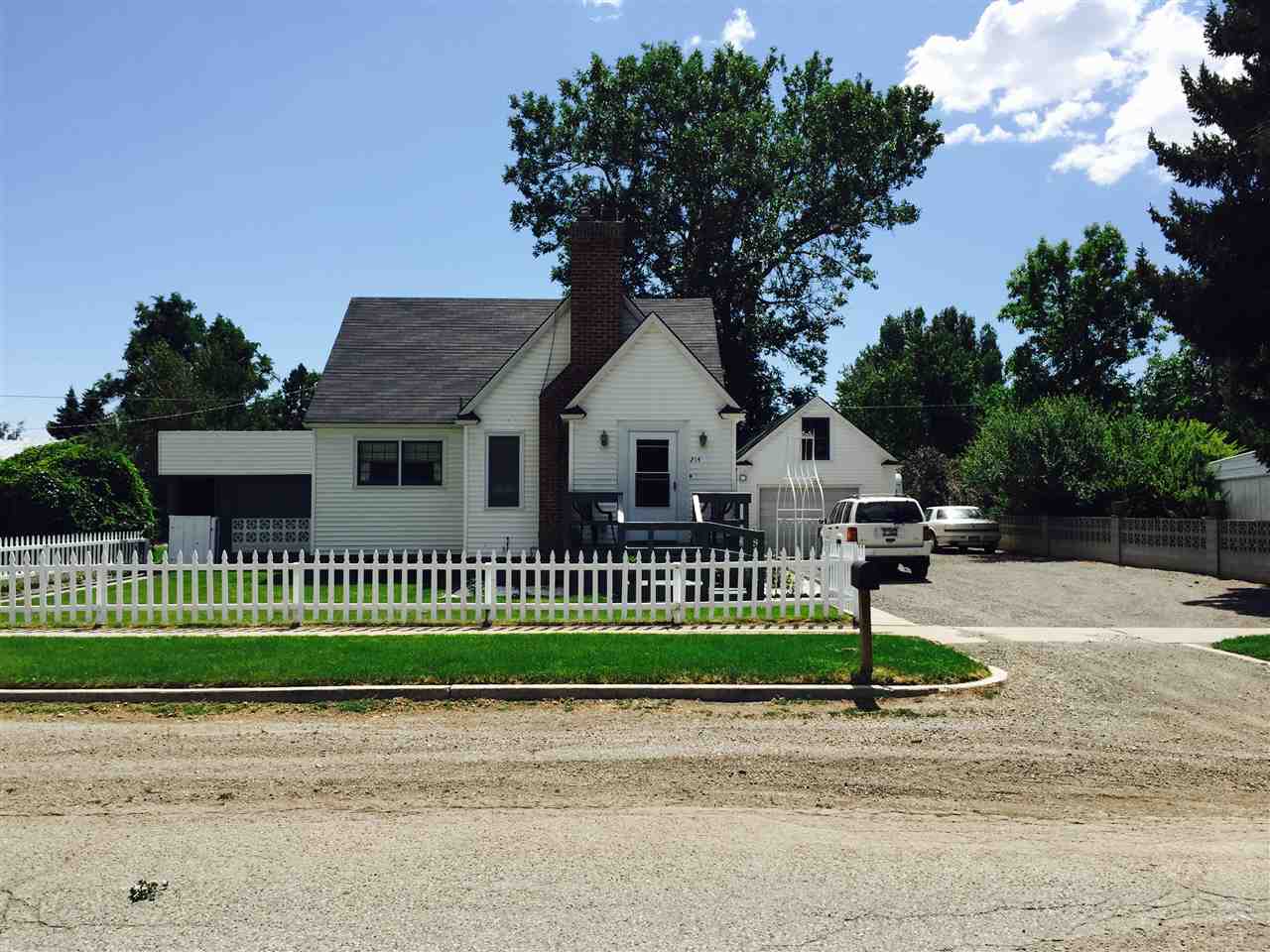 214 E C, Shoshone, ID 83352 photo 1