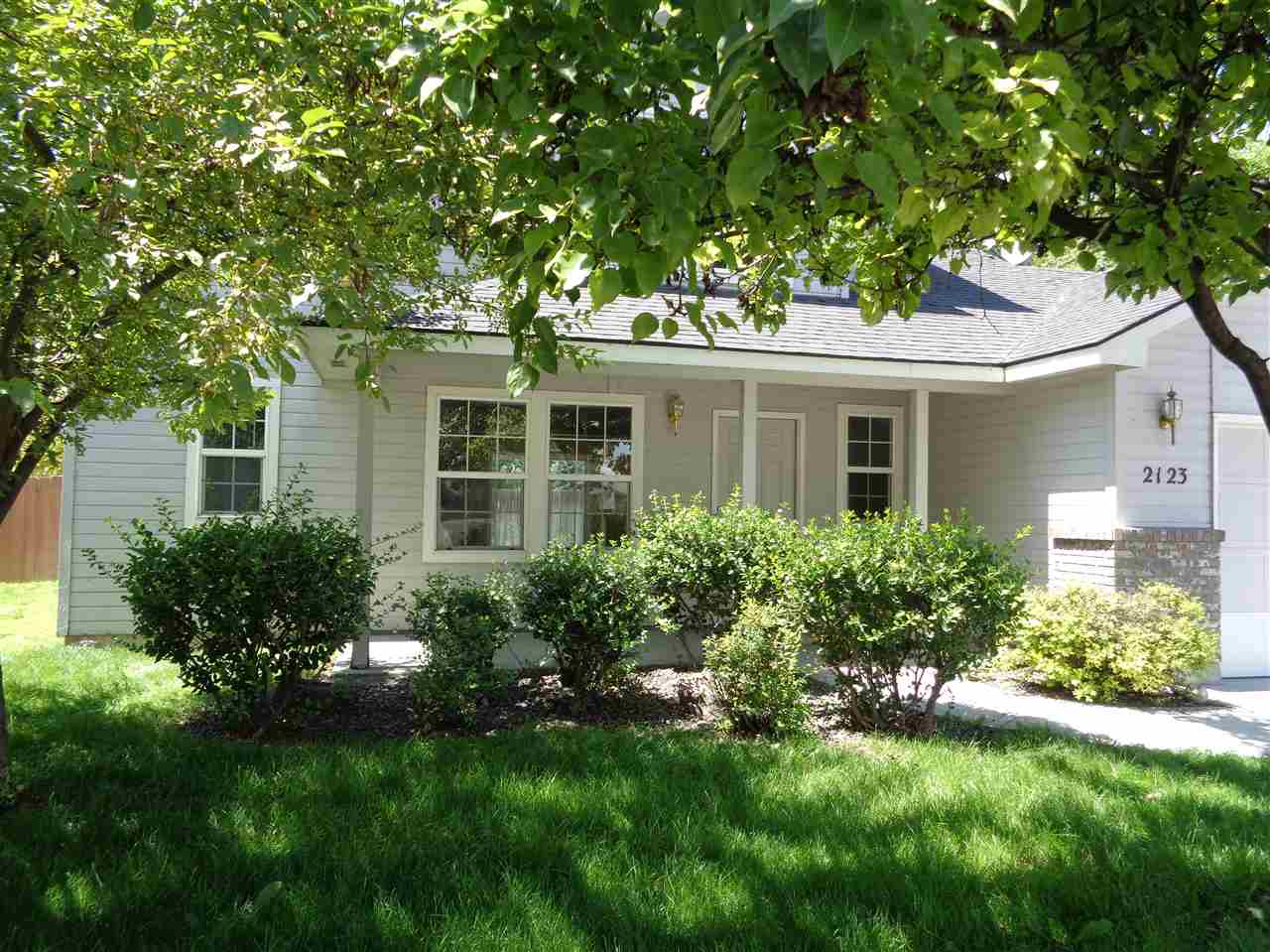 2123 W Blossom Ave, Nampa, ID 83651 photo 1
