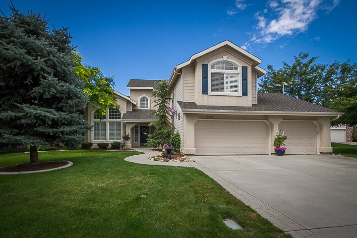 1495 S Blue Jay Pl, Eagle, ID 83616 photo 1