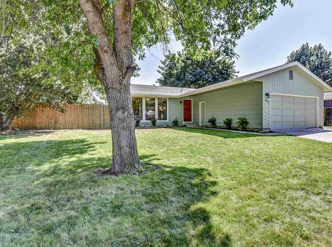 1073 E Ironside, Boise, ID 83706 photo 1