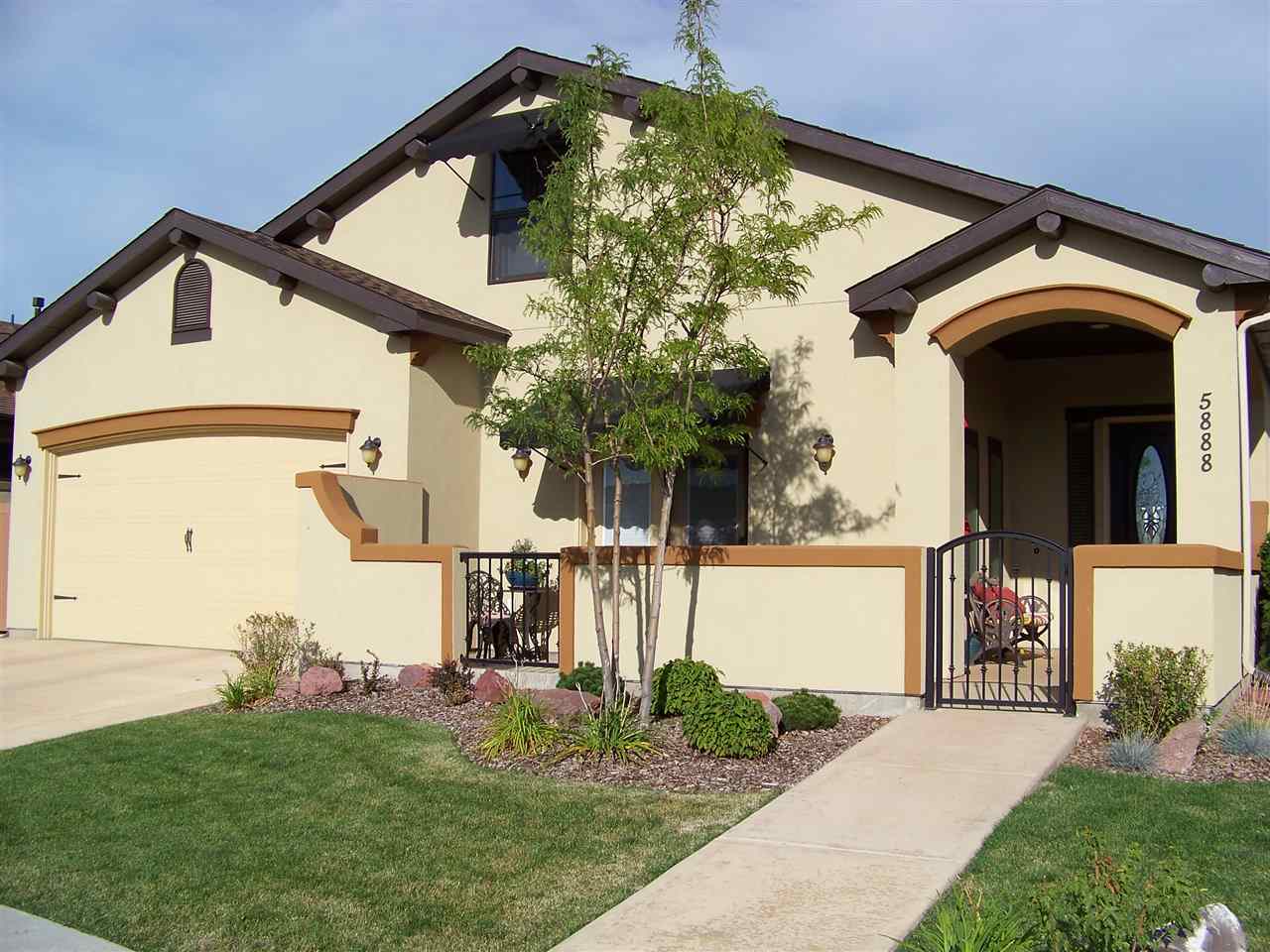 5888 N Rio Lomas Ave, Meridian, ID 83646 photo 1
