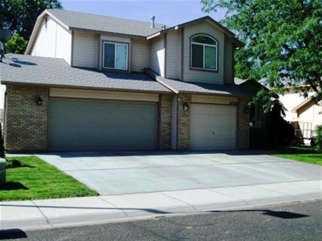 9705 W Lincroft Dr, Boise, ID 83704 photo 1