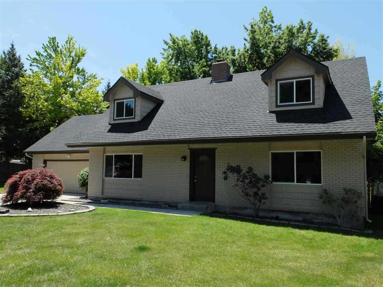 359 N Rene Pl, Eagle, ID 83616 photo 1