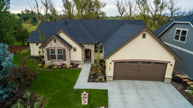160 E Grove Creek Ln, Eagle, ID 83616 photo 1