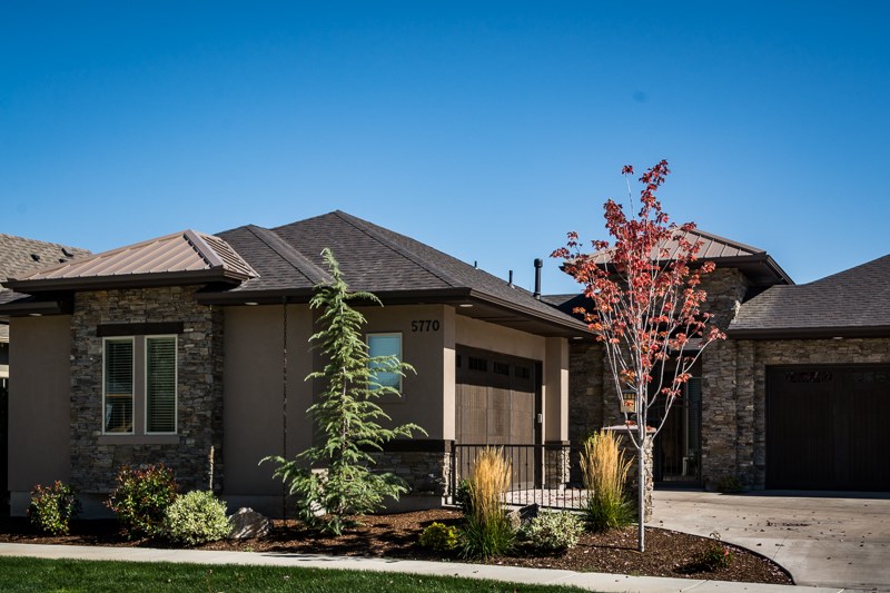 5770 N Duxbury Pier Ln, Garden City, ID 83714 photo 1
