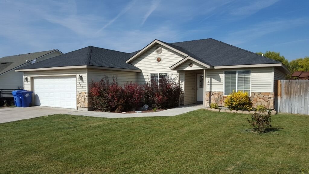 908 14th Ave E, Jerome, ID 83338 photo 1
