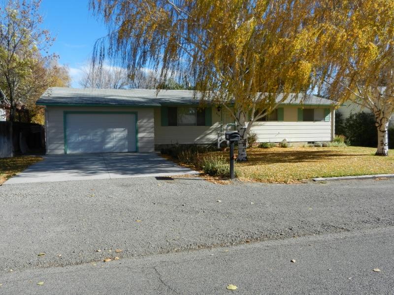 838 Oregon, Gooding, ID 83330 photo 1