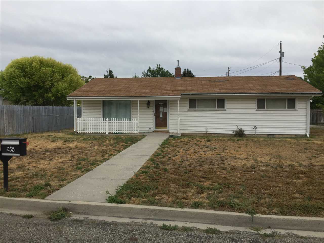 633 Yellowstone, Jerome, ID 83338 photo 1
