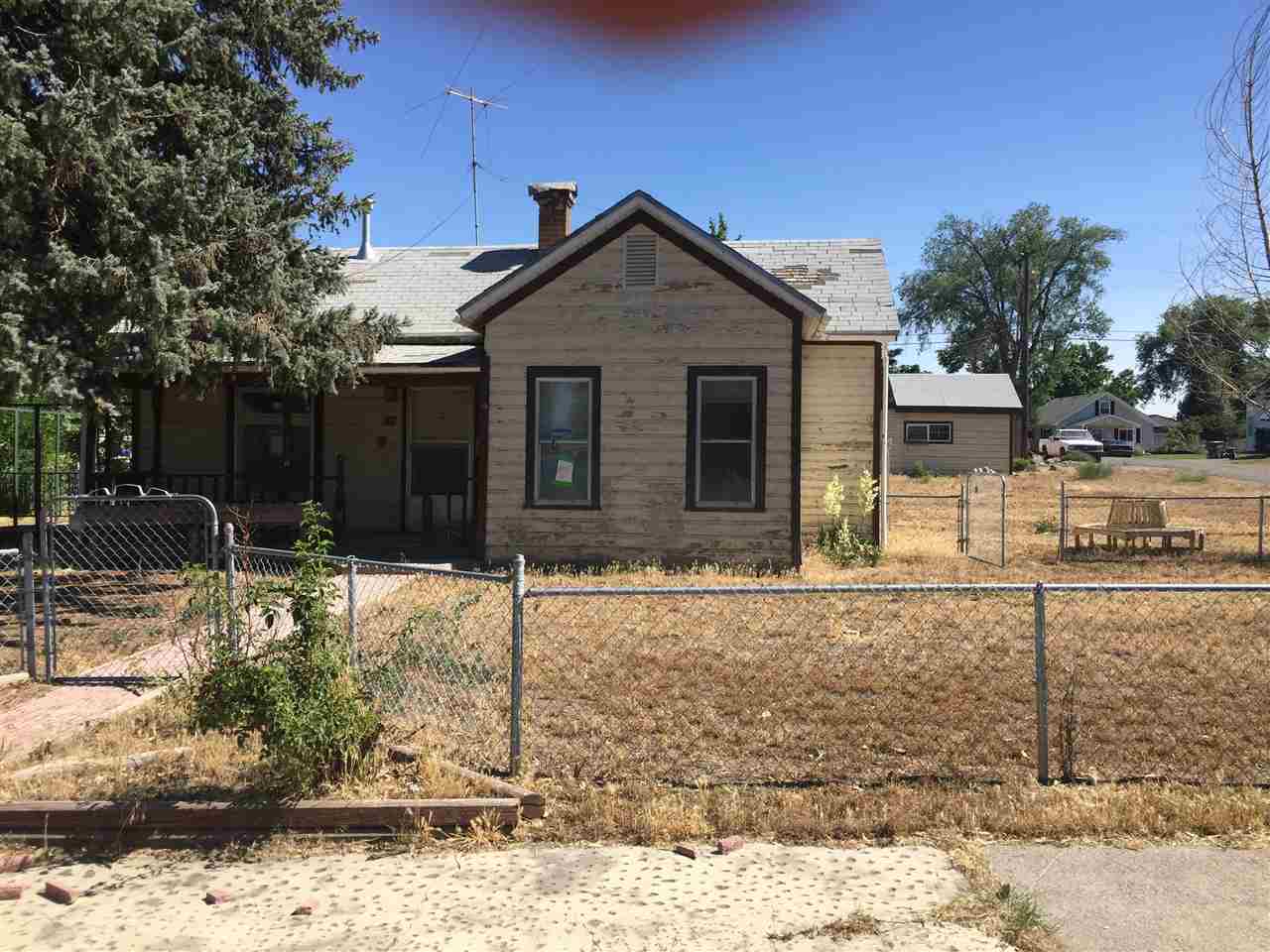 109 E Arthur, Glenns Ferry, ID 83623 photo 1