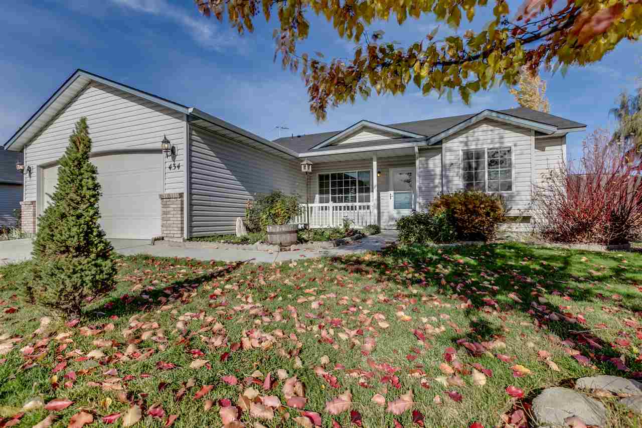 434 Chapparosa Dr, Kuna, ID 83634 photo 1