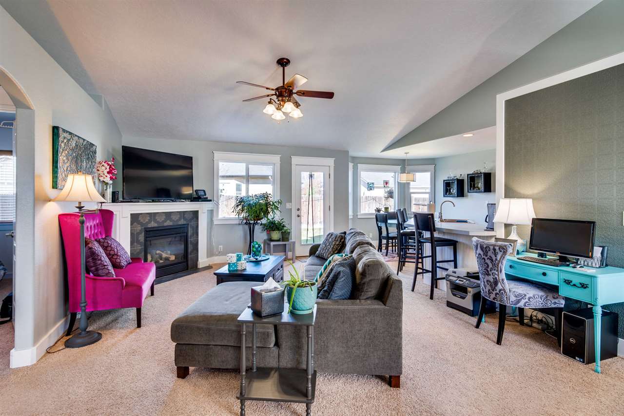 640 E Willowbrook, Meridian, ID 83646 photo 1